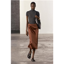 RIBBED FINE KNIT TOP