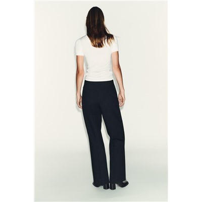 MINIMAL SHORT SLEEVE T-SHIRT