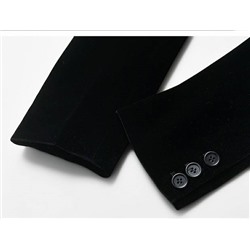 Zar*a ♥️  Бархатный однобортный пиджак с зубчатыми лацканами и подплечтками.. реплика высокого качества, цена на оф сайте выше 14 000 👀