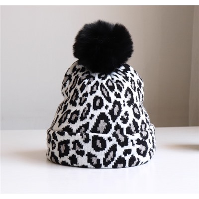 Леопардовая шапка. Тренд сезона)