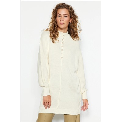 TRENDYOL MODEST Ekru İnci Düğmeli Triko Kazak TCTAW24AK00177