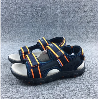 Сандалии для мальчиков с открытым носком