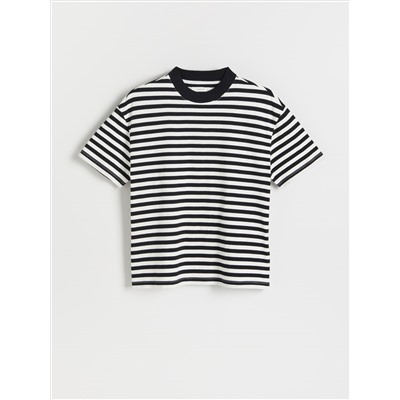 Kastenförmiges T-Shirt