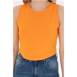 Kadın Turuncu Bisiklet Yaka Crop Basic Tişört