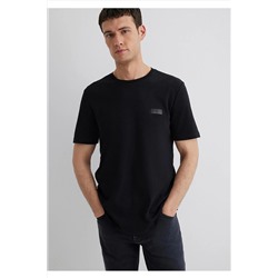 Mavi Black Baskılı Siyah Tişört Slim Fit / Dar Kesim 0611401-900