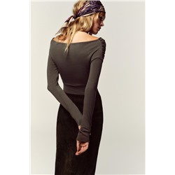 TOP DRAPEADO ESCOTE CRUZADO