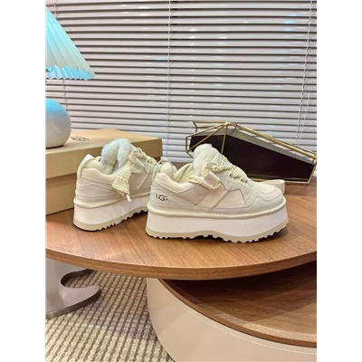 Женские кроссовки на толстой платформе  УГ*Г