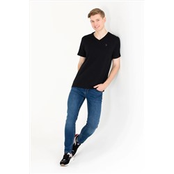 Erkek Siyah Basic V Yaka Tişört