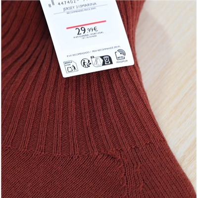 Повседневный трикотажный свитер с высоким воротником МАНГ*О