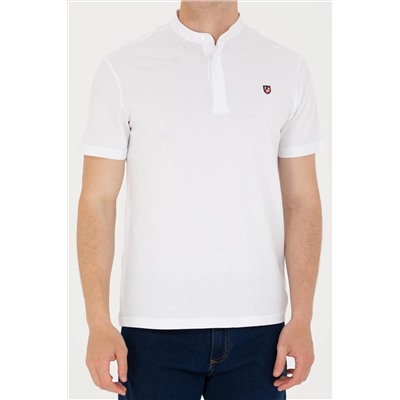 Erkek Beyaz Hakim Yaka Tişört