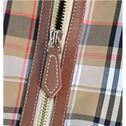 Классическая клетчатая куртка  Burberr*y