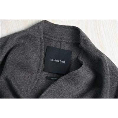 Элегантное двубортное шерстяное пальто средней длины с V-образным вырезом МАССИМО Д
