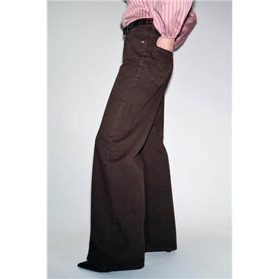 Z1975 BELTED WIDE-LEG JEANS