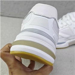 Женские кожаные кроссовки  ЗАР*А