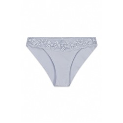 Braga clásica modal y encaje azul