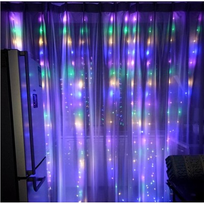 Гирлянда - штора. В наборе крючок и пульт дистанционного управления)