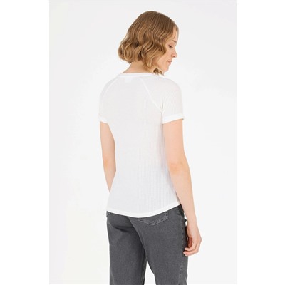 Kadın Ekru V - Yaka Tişört