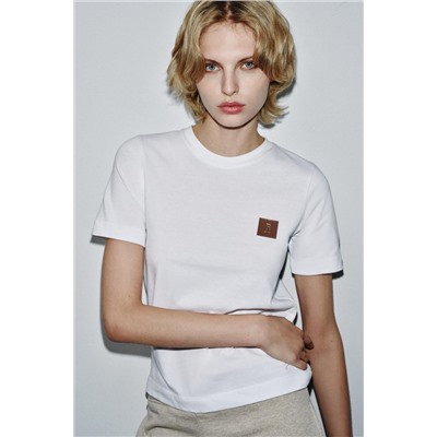 LABEL SHORT SLEEVE T-SHIRT