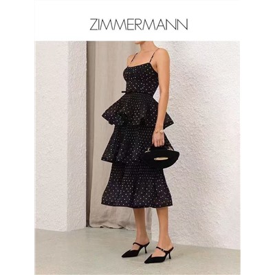 Красивое платье с воланами