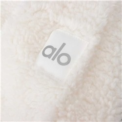 НОВИНКА 2025! Женская куртка Alo из овечьей шерсти