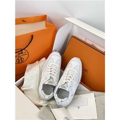 Распродажа  кросовки качество топ