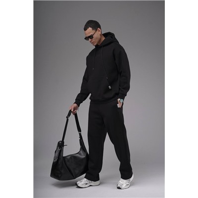 Костюм черный