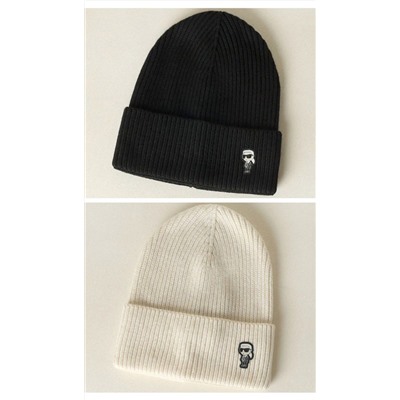 Женская мягкая эластичная шапка  Kar*l Lagerfel*d