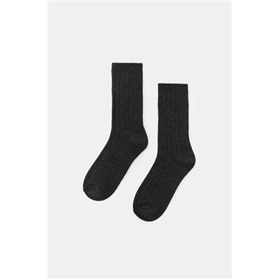 FEW ITEMS LEFT BASIC RIBBED SOCKS