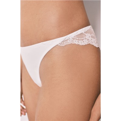 Braga clásica microfibra y encaje blanca