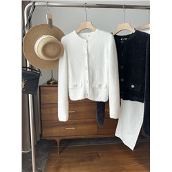 Женский пушистый кардиган