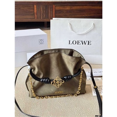 Женская замшевая сумка  LOEW*E