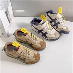 Кроссовки для мальчиков и девочек