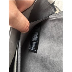 Сумка-седло с клапаном на длинном ремешке в стиле бренда Calvin Klei*n