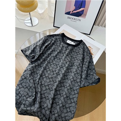 Футболка просто с монограммой    КОУ*Ч