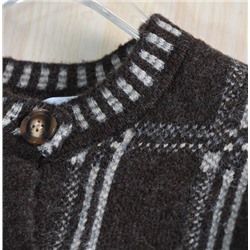 Женский короткий вязаный кардиган на пуговицах с круглым вырезом  ЗАР*А