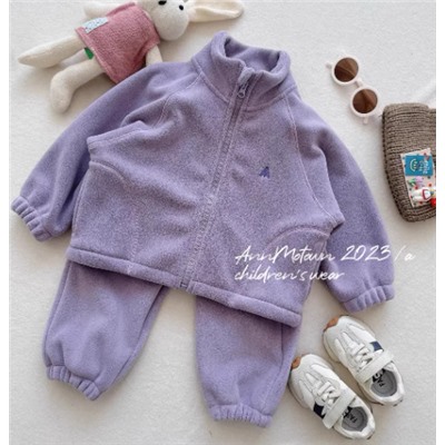 Плюшевый костюм для малышей