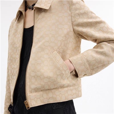 Укороченная женская куртка   COAC*H