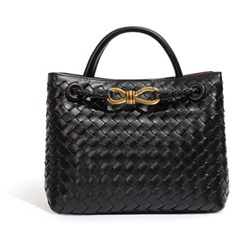 Сумки под Botteg*a Andiam*o. ЭКО кожа, но очень достойное исполнение за эту цену.