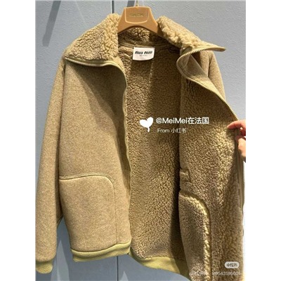 Теплая женская куртка МИУ МИ*У