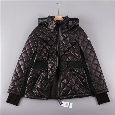 Женская куртка М КОР*С