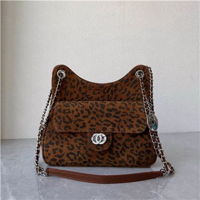 Замшевая женская сумка