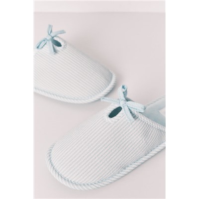 Zapatillas casa verde rayas lazo