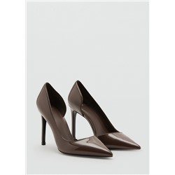 Zapato tacón asimétrico charol