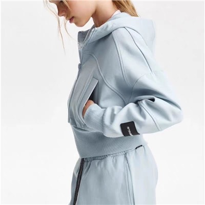 Детская укороченная кофта на замке с капюшоном  ГУЛИВЕ*Р  Экспорт в Россию  В красивом голубом цвете Материал: хлопок 56%, полиэстер 40%, эластичной волокно 4%