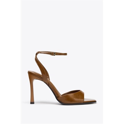 PATENT-FINISH HIGH-HEEL SANDALS