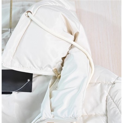 Женское утепленное пальто со съемным капюшоном  EMPORIO ARMAN*I