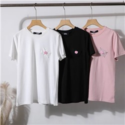 Футболка женская с декоративным накладным карманом с клапаном КАР*Л 😎