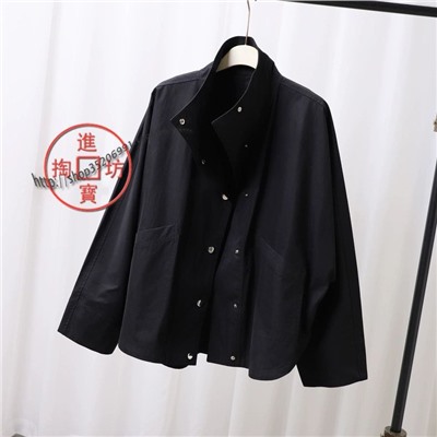 Женская куртка ветровка  TOTEM*E