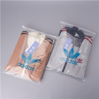 Вафельная толстовка Adida*s в ретро стиле