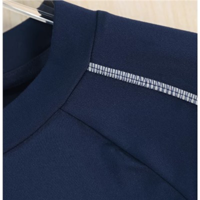 Быстро высыхающая футболка